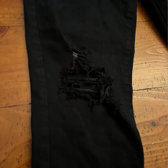 American Eagle Next Level Stretch Black Distressed Jeggings – Size 6 - Picture 6 of 8